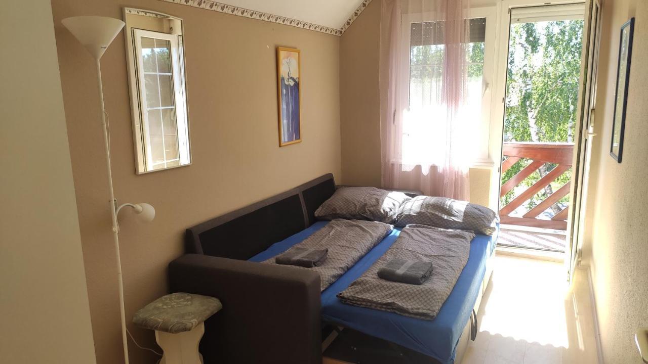 バラトンレッレLelle Lelke Apartmanhazアパートメント エクステリア 写真